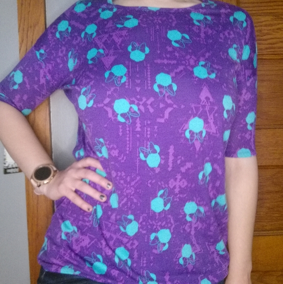 Lularoe x Disney Irma Tunic Top NWT - Picture 3 of 3